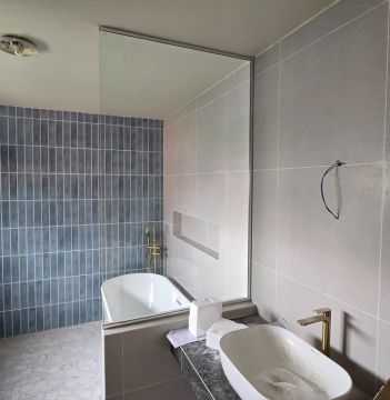 Shower Screen Solutions